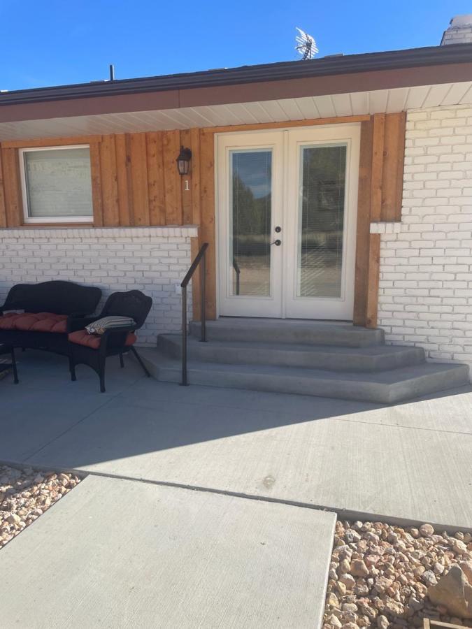 Bryce Canyon Country Inn 트로픽 외부 사진